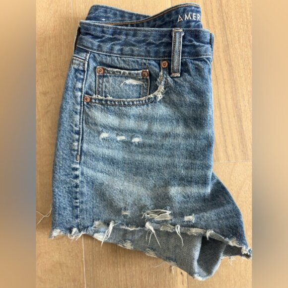 American Eagle Tomgirl Midi Jean Shorts – Size 6 - Picture 5 of 5